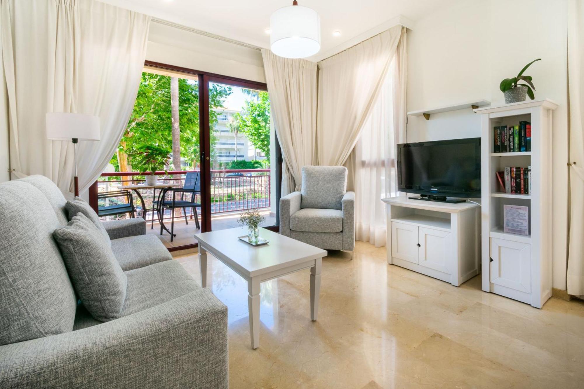Albir Confort - Avenida 1 Dorm