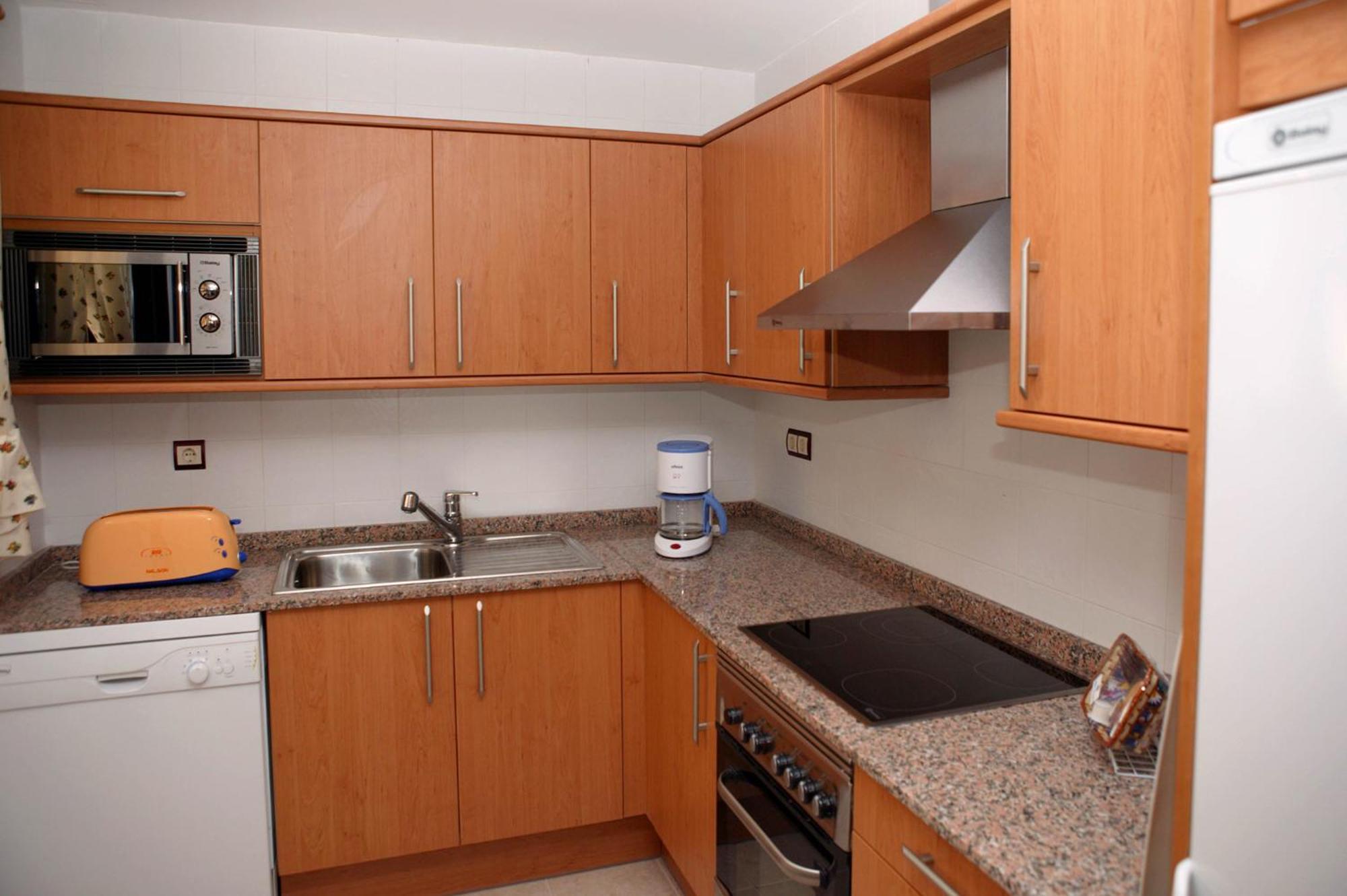 Albir Confort - Avenida 1 Dorm